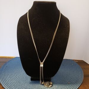 Elegant Silver Necklace